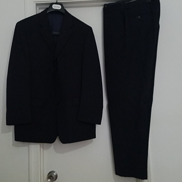 Calvin klein suit .